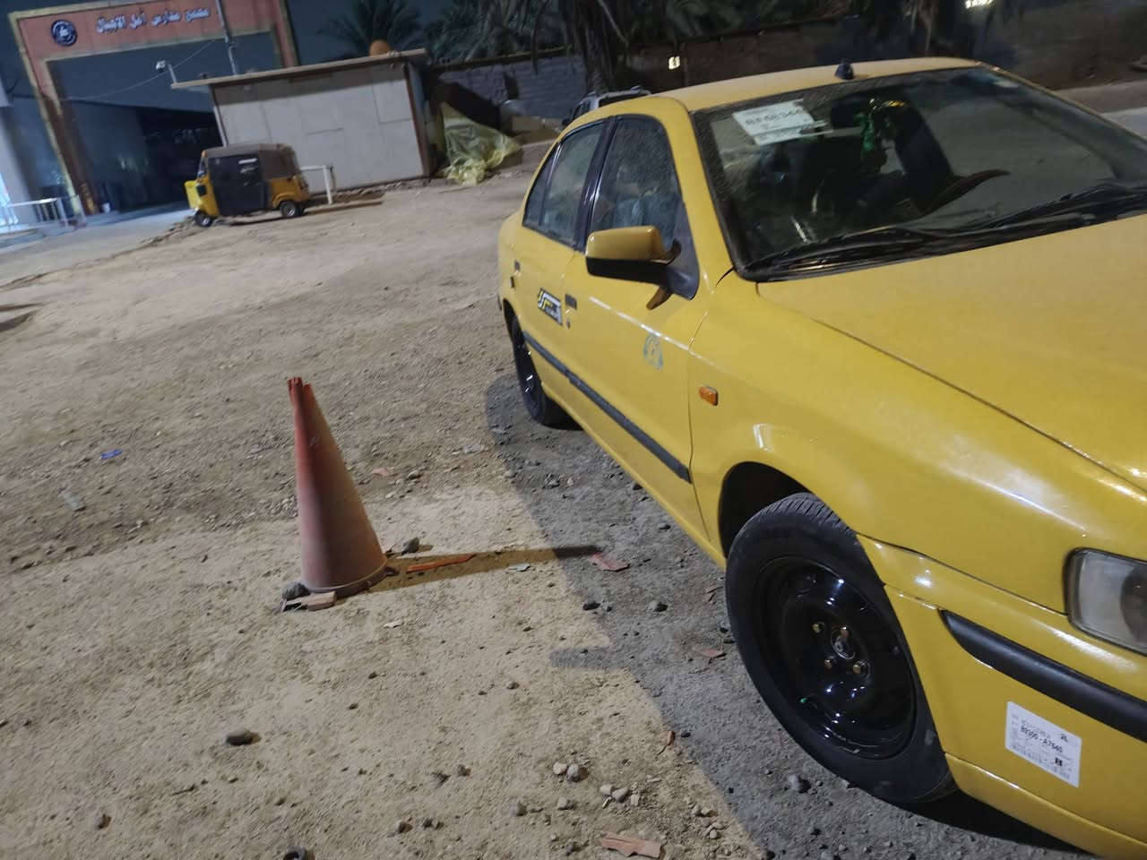 سلام عليكم سمنت مديل الفين و١١للبيع مكفوله گير ومكينه جاملغ اليسرى گد شبر بغداد حي النصر السعر على الخاص***********
