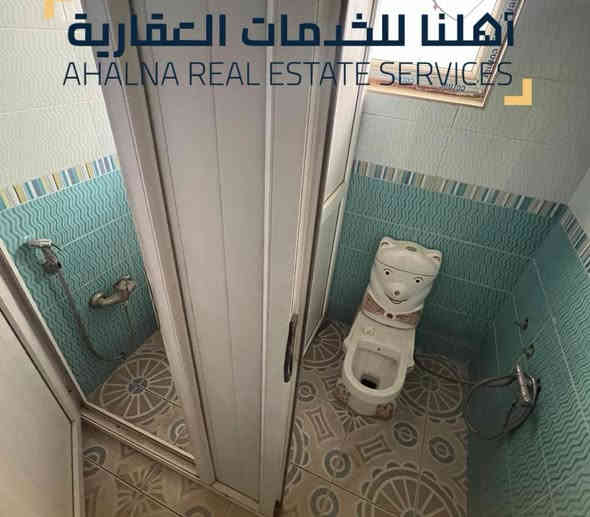 دار للأيجار #سنتر_على_اليهودية
المساحة :600 متر #10#غرف
⭕️للحصول على مزيد من المعلومات  اتصل الآن 
‏- [x] ***********   ☎️
‏- [x] *********** ☎️‏- [x]  ☎️
⭕️ أو الطلب في التعليقات و سيتم الرد مباشرة     ⭕️ 
أو زيارة مكتب  اهلنا للخدمات العقارية 
📍الكائن في الحلة شارع  الكرامة  
مجاور مطعم فيلا ،مقابل الفرن الاوتوماتيكي سابقاً
