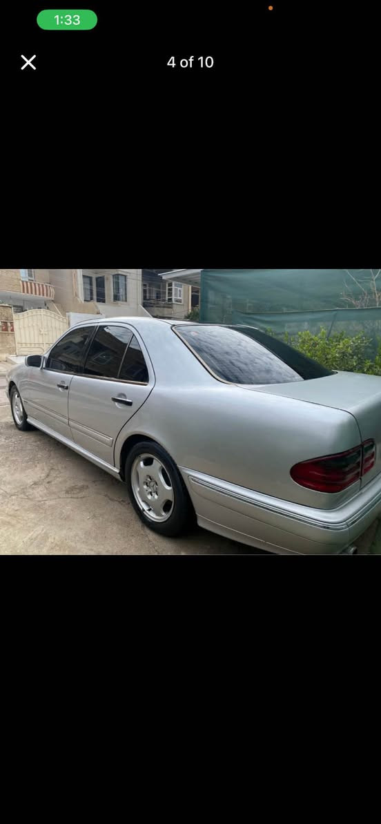 مارسیدس عێفریت مۆدیل ٢٠٠٠فول مواسەفات بەس سلایت نیە مەکینە مەرخوب ٣٢٠ ئاڤانگارد حیزام بۆیاخ بێ لێدران گۆینەوەش دەکەم لەسەر دل گرتن 
*********** شقلاوة, أربيل
