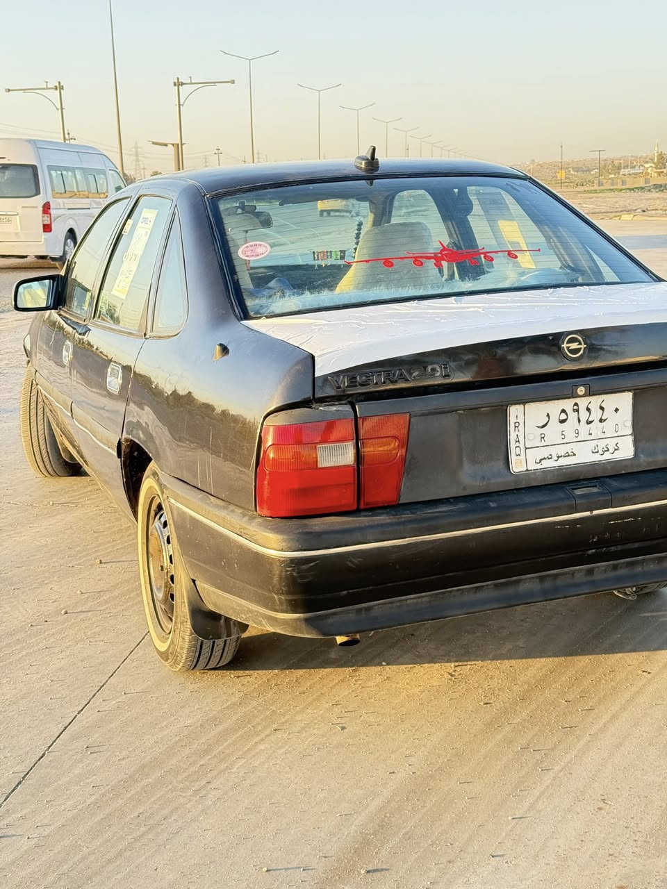 اوبل فكترا للبيع موديل 1990
محرك 20 لاصرف لابخار تخم تايرات جديد عليهه سياره خير من الله بطاقه بانزين سنويه 28 مشروع وطني صاحبهه موجود تريد تحويل وكاله موجود صبغ جديد خياس مابيهه غرفتهه حلوه صدر جديد السعر؟؟ ( 35) وبيهه مجال الشراي يدخل خاص 👋🏻


**إذا كنت صاحب هذا الإعلان وتريد حذفه لأي سبب، رجاءا أرسل رسالة إلى الدعم الفني**