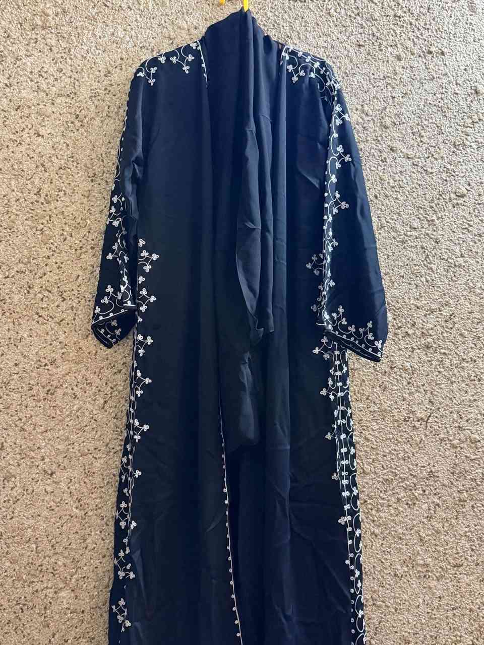 عبائه خليجيه جديده قماش ندى دبل خياط 
متكونه من 3 قطع ( شال +فستان نص ردن + صايه)
قياسات xl xxl xxl
سعر 25
يوجد خدمة توصيل 🚚 جميع المحافضات (5000) بغداد, العراق


**إذا كنت صاحب هذا الإعلان وتريد حذفه لأي سبب، رجاءا أرسل رسالة إلى الدعم الفني**