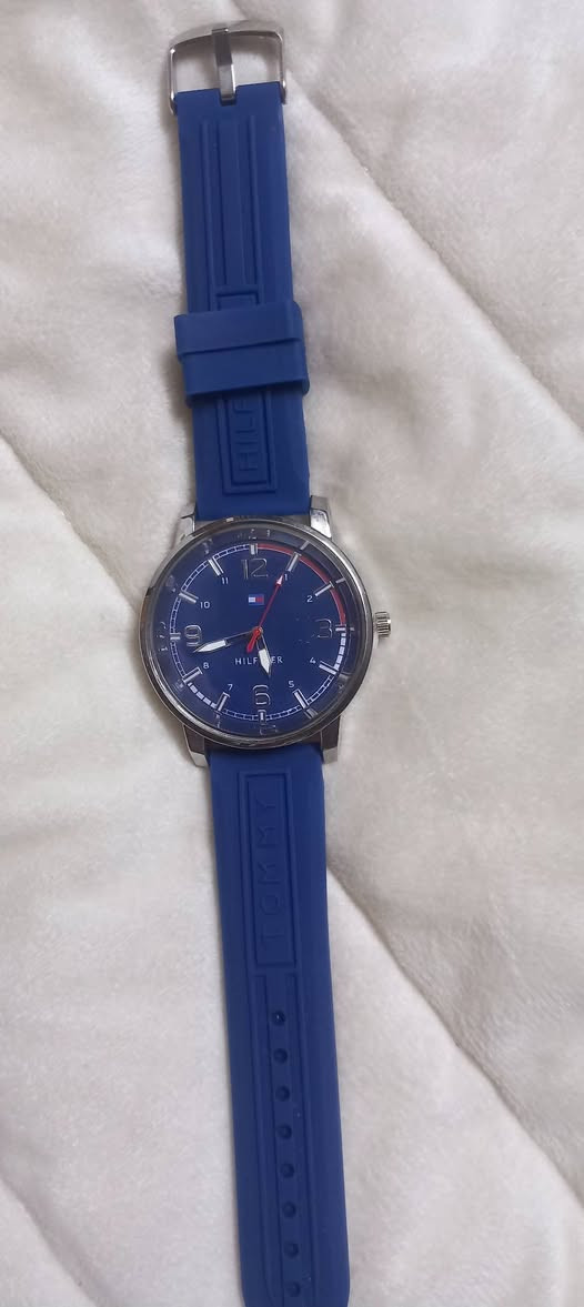 سعر  ١٠ مع توصيل


**إذا كنت صاحب هذا الإعلان وتريد حذفه لأي سبب، رجاءا أرسل رسالة إلى الدعم الفني**