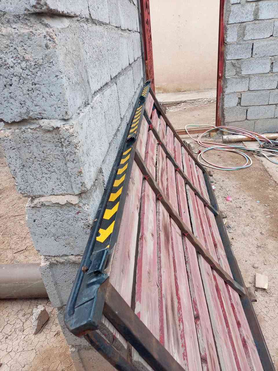 سلام عليكم سيبايه مال بريجو ١١/السعر ١٧٠ وبيها مجال المكان بغداد تاجي قريت عواد ***********
