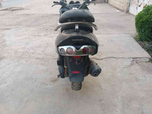 سلام عليكم دراجه فورزا للبيع***********
