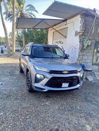 عندي سياره ابلايزر امريكي موديل 2023 أبدل بس بنيد السعر 135 ترهم امراو...