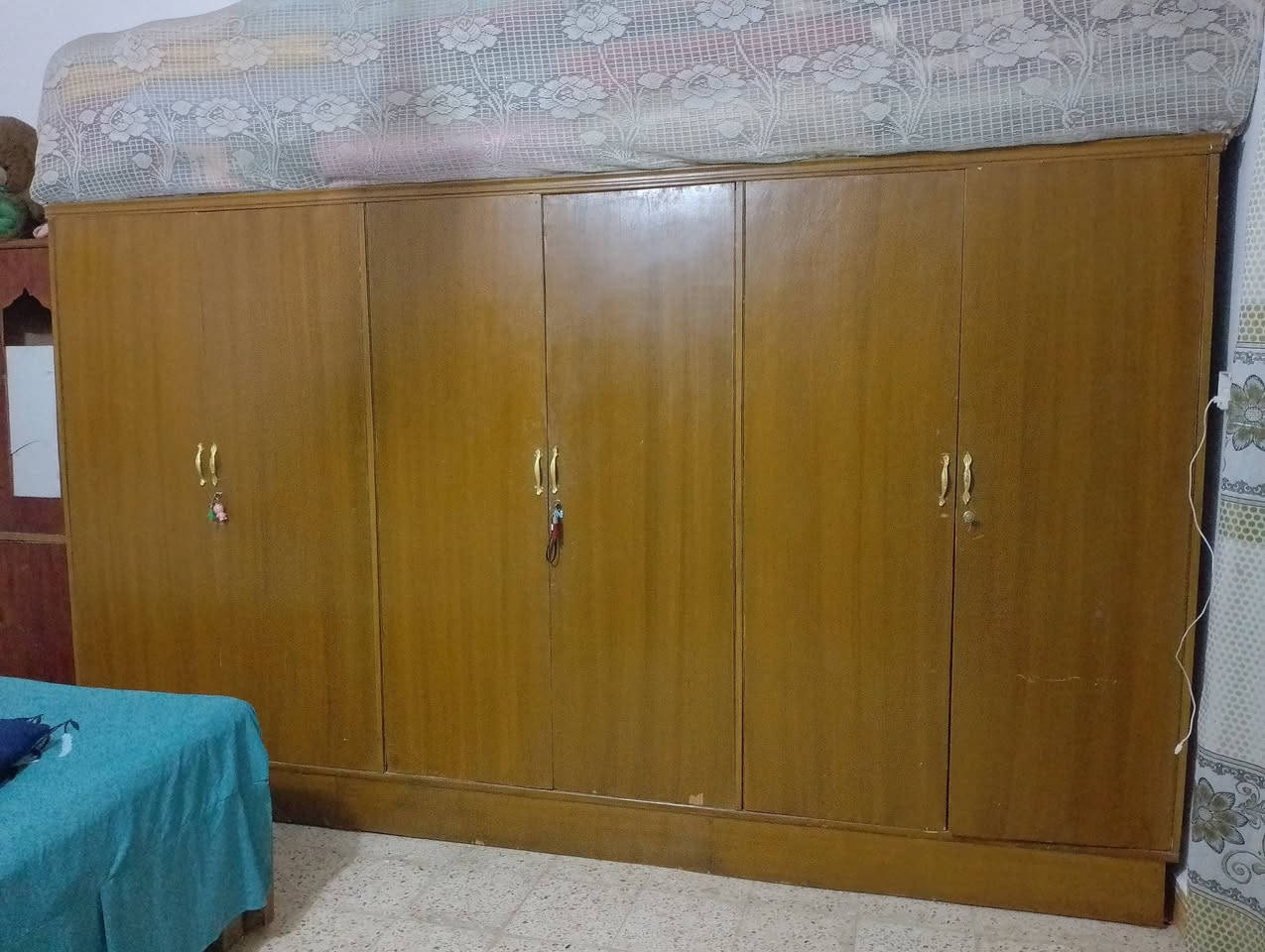 للبيع كنتورابو ستة نضيف سعرة ب 300وبي مجال


**إذا كنت صاحب هذا الإعلان وتريد حذفه لأي سبب، رجاءا أرسل رسالة إلى الدعم الفني**