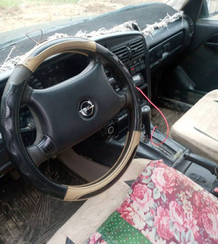 وميكه موديل ٩٣ شرط تحويل سعر٣٠ بي مجال الطيبين ***********
