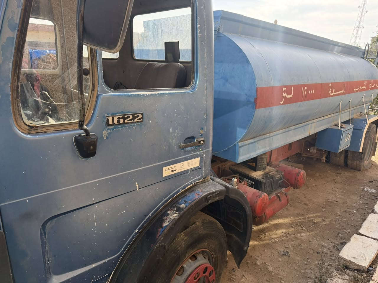 السلام عليك للبيع ألبي فرنسي موديل 91  رقم نينوى تنكر حمل 12 الف   لاستفسار *********** 
***********
