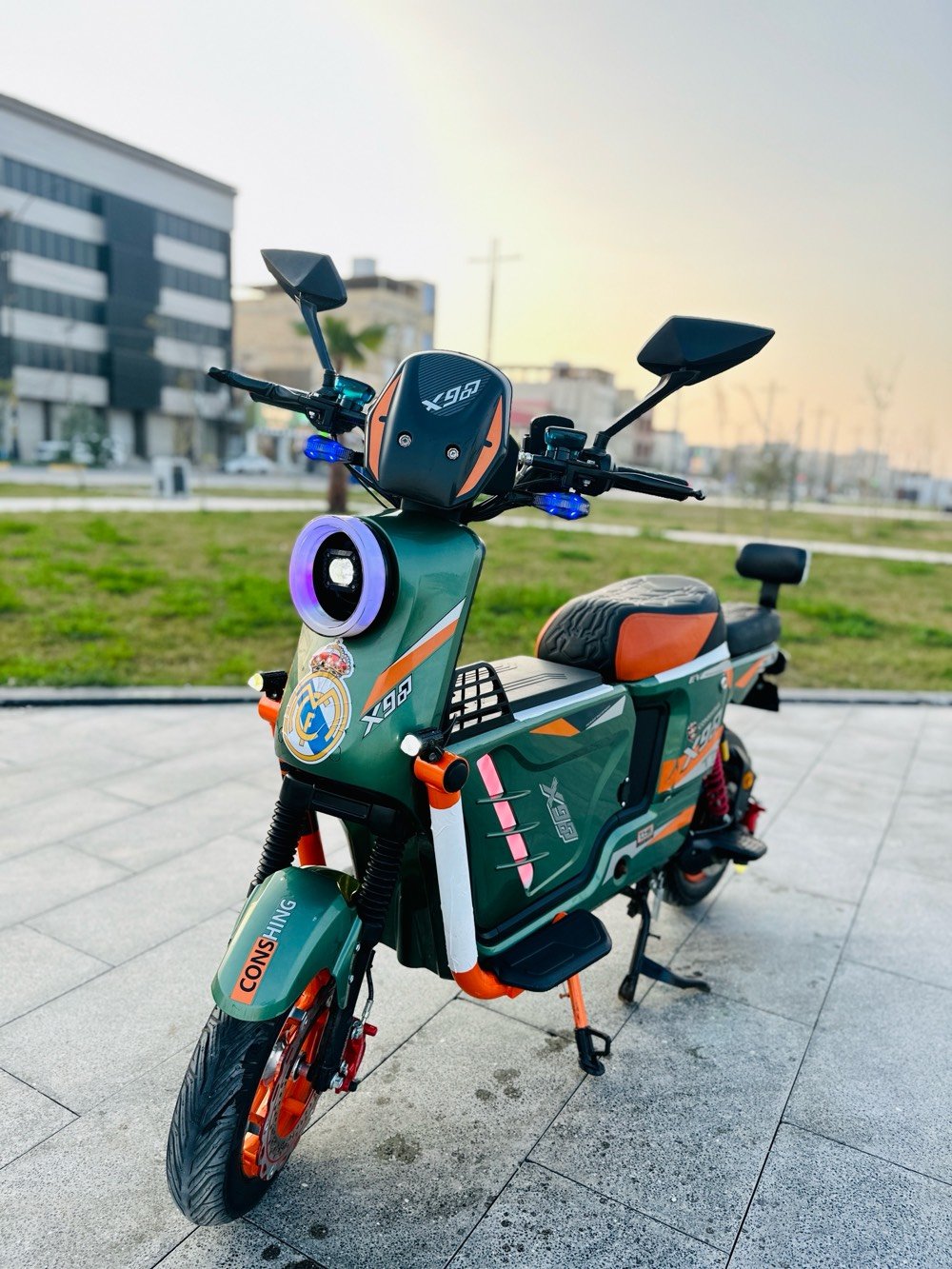 
دراجه شحن ليثيوم مع ضمان عالبطارية سنتين للبيع x900 للبيع بطارية ليثيوم 
2025 
اللون زيتوني
بيه درع صفحتين 
الدراجه جديده كلش حلوه ونضيفه شخط مابيهه
تقريبن صارلة  3اشهر من اشتريتهه
وماطلع بيهه من البيت للمدرسه 
للمراوس عادي بس كون تعجبني 
تحتوي على بصمتين  
 السرعه الحقيقي75
شلعه قويه كلشش 
الدراجه حلوه وسريعه ومكفوله من كلشي 
 من الشخوط الضربه القويه
🔴ملاحضة 
:البطارية ليثيوم وبيهه وصل ضمان سنتين من الوكاله
وموجود وصل شراء  يعني سنتين تمشي بيه مطمأن 
مشتريهه ب900 الف 
ورايدهه  725 الف وبيهه مجال قليل للشراي،
 
العنوان : البصرة ياسين خريبط 
الرقم : ***********