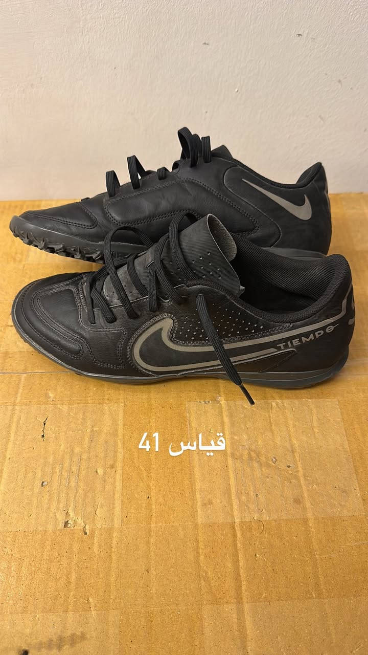 حذيه بالة مفولة يوجد خدمة توصيل لكل المحافظات راسلوني خاص وتدللون


**إذا كنت صاحب هذا الإعلان وتريد حذفه لأي سبب، رجاءا أرسل رسالة إلى الدعم الفني**