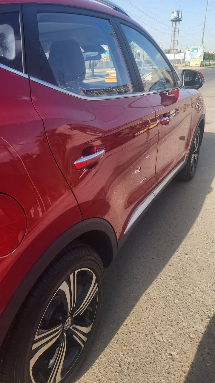 سلام عليكم من رخصه مدير لكروب
ام جي لبيع فول اربع كامرات كشنات جلد فول
سعر ١٥٠ ورقه ماشيه  ١١٨٠ قماره جام 
موبايل
***********
