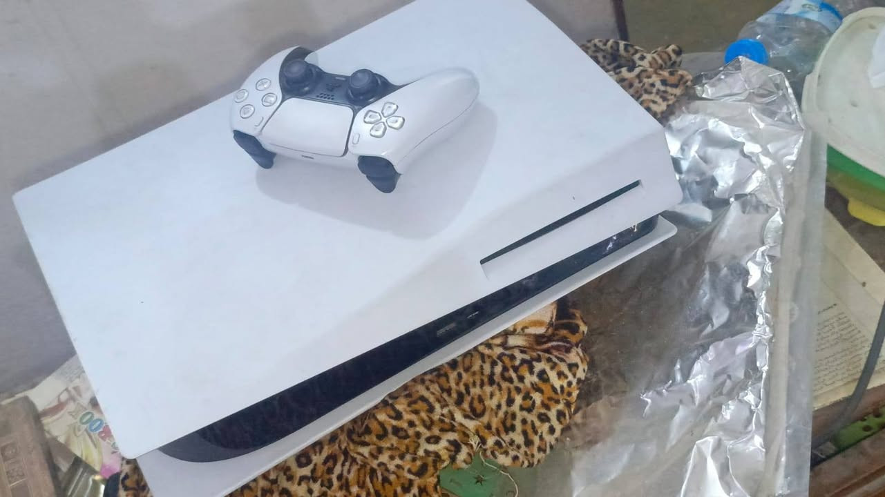 Ps5 fat ب545الي يريد يعلق  اليوم أبيع يمكن بأقرب وقت الجهاز لا مفتوح ولا مصلح كارتونتة موجودة والجوستك الأصلية مالتة موجودة والقاعدة موجودة الملحقات موجودة مكاني الأعظمية


**إذا كنت صاحب هذا الإعلان وتريد حذفه لأي سبب، رجاءا أرسل رسالة إلى الدعم الفني**