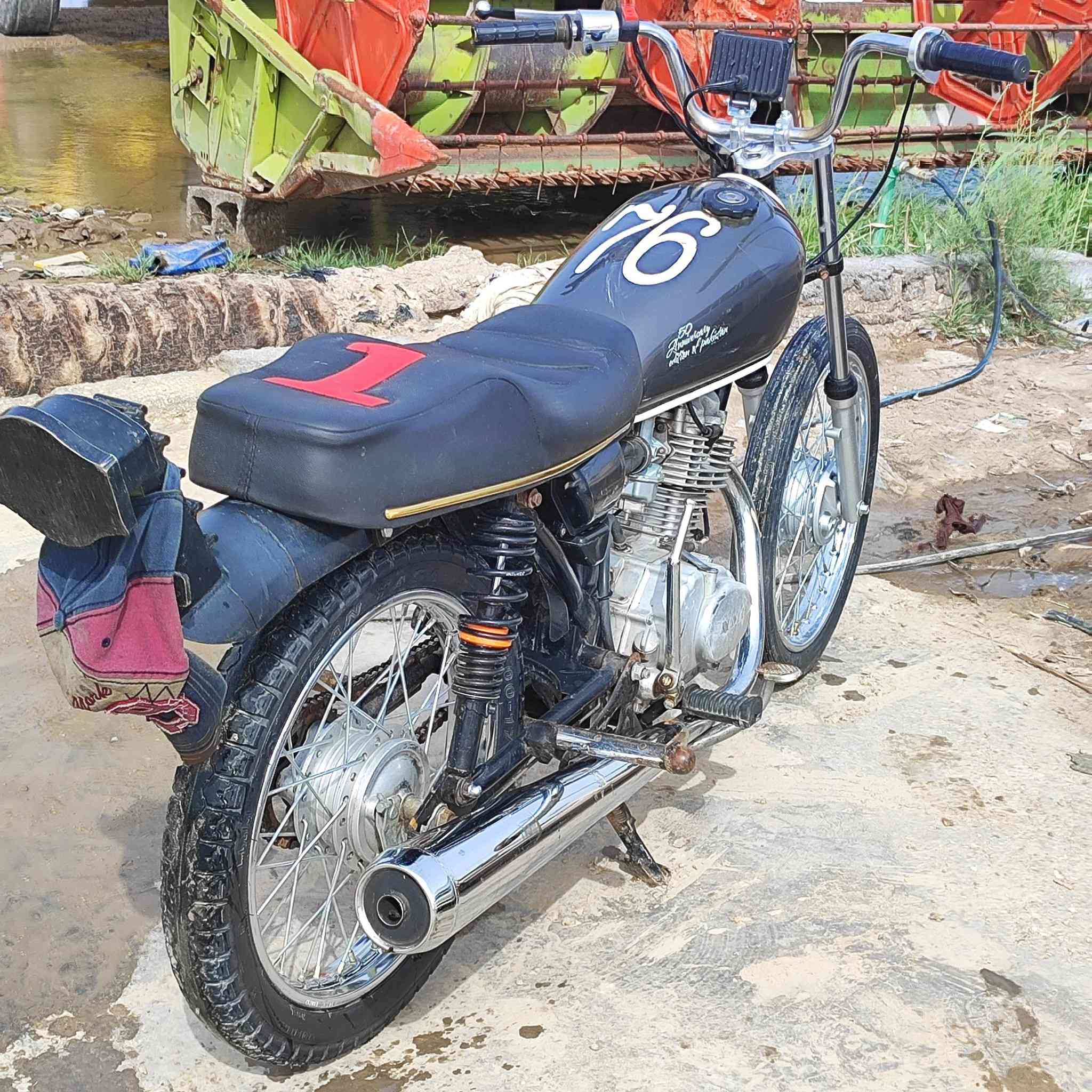 السلام عليكم دراجه اوراق اصولي مدفوع كمركهة دراجه تعمير جديد بس المكينه21نامه فصله وشلعه ومعدل تخبل تجي وتشوف بعينك وسعرهة600وبيهة حك الجيه


**إذا كنت صاحب هذا الإعلان وتريد حذفه لأي سبب، رجاءا أرسل رسالة إلى الدعم الفني**