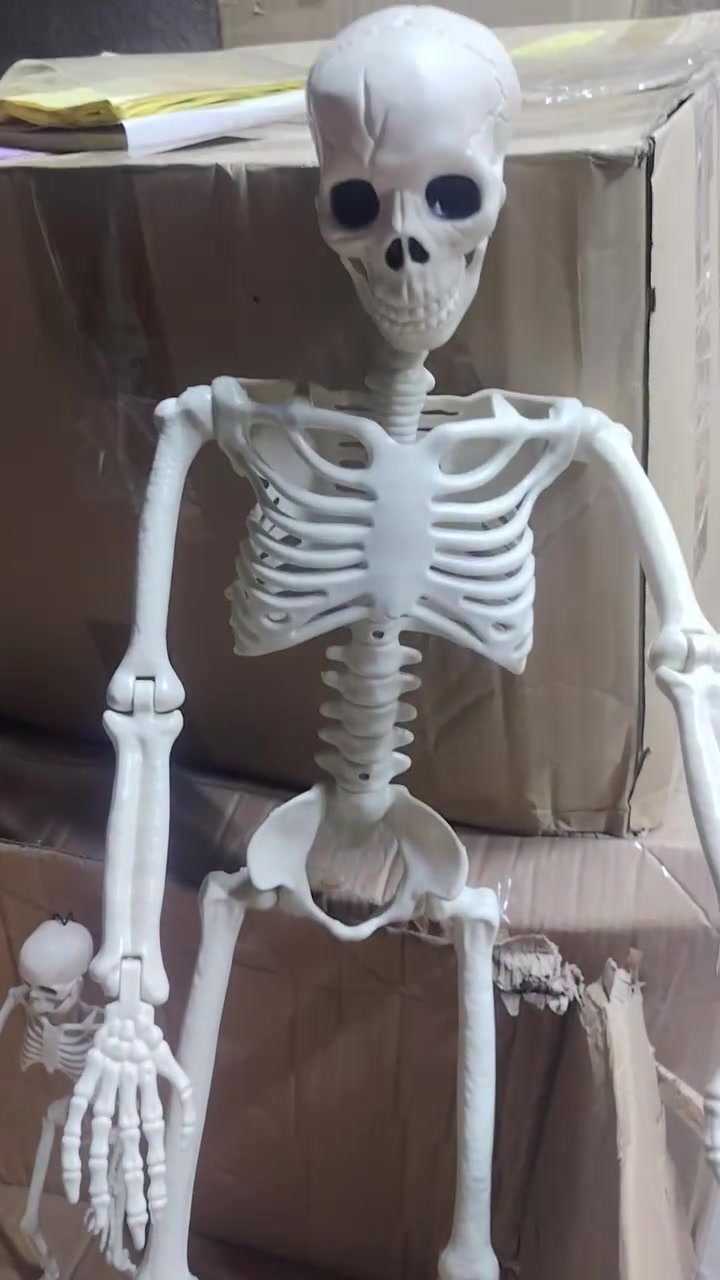 الاب والابن😂
انطوني سعر
واتساب ***********
