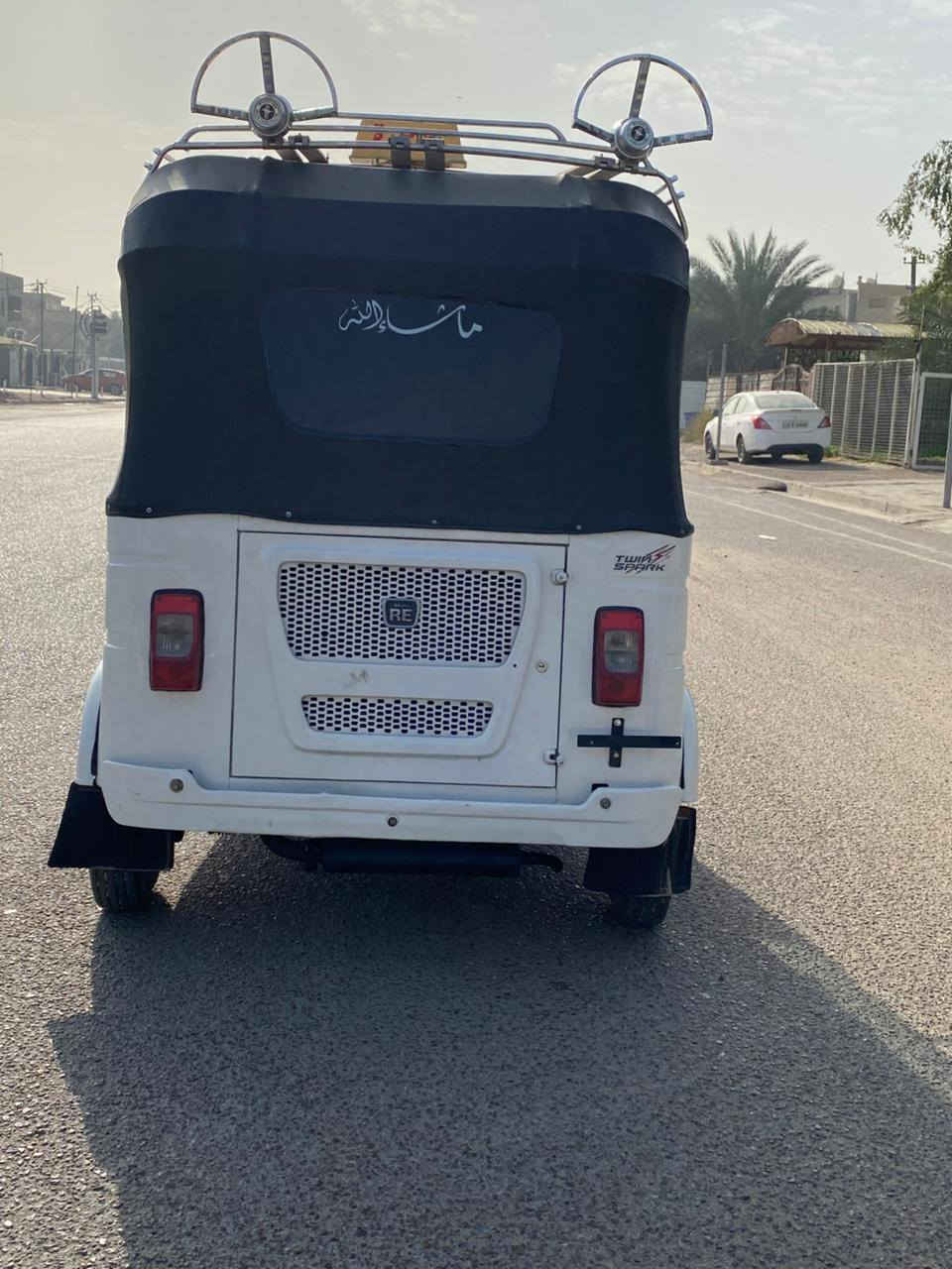 سلام وعليكم تكتك للبيع موديل 2021 تكتك كامله مكمله مابيه اي نقص مرقم رقم وسنويه باسمي رقم جديد تكتك مبدل بوشه وبستم شركه ودواسات فقط رش سوبايه درك علامه تكسي هورن بوش المكان البياع الشرطه الخامسه رقم الهاتف ***********
