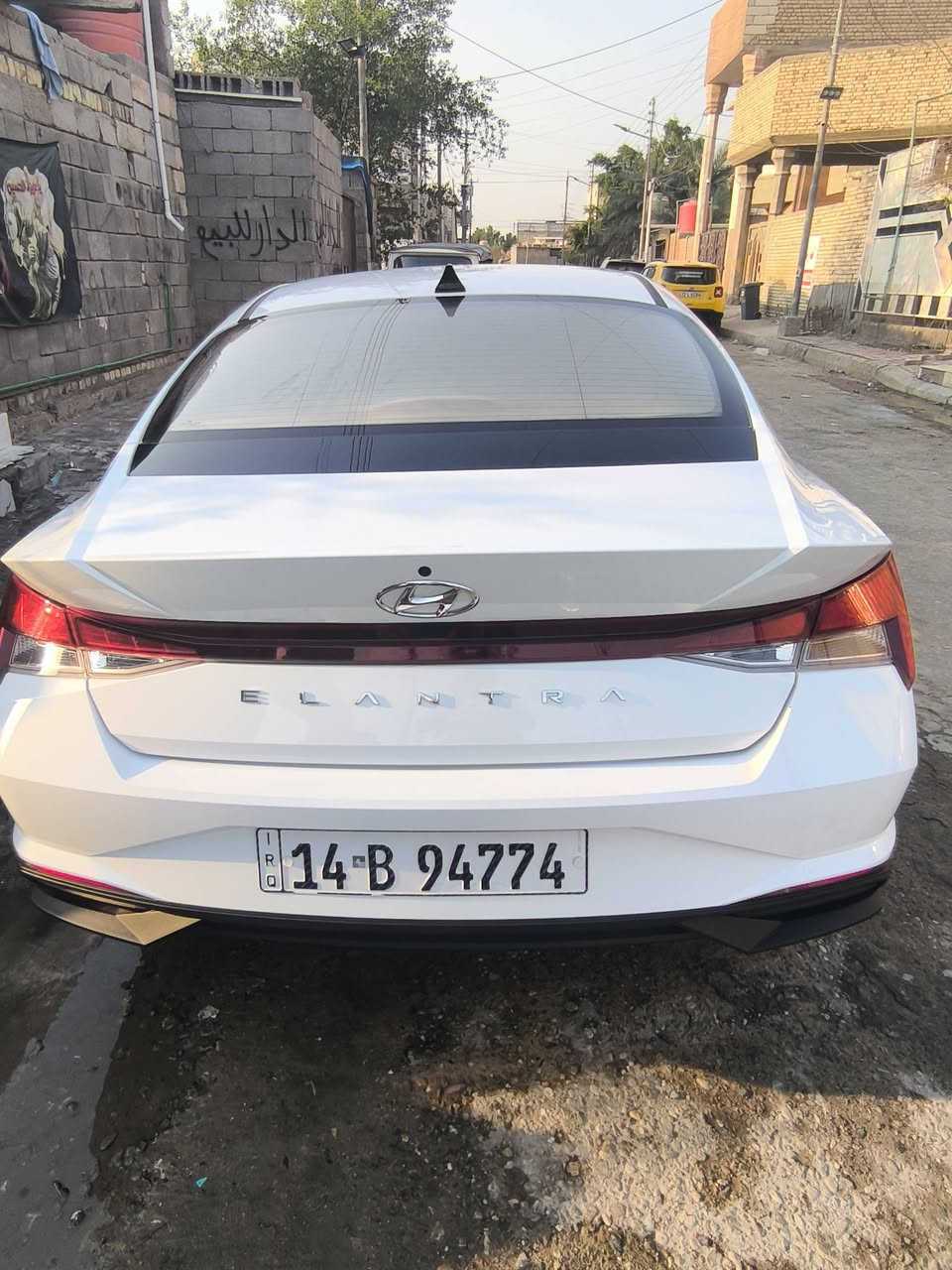 النترا للبيع موديل 23خليجيه كفالة عامه سياره جديده خليجي ماشيه 13الف داخل بيجي سياره بسمي محرك 1600تحويل ثاني يوم السعر175بيه مجال الطيبين ***********بي وت ساب
