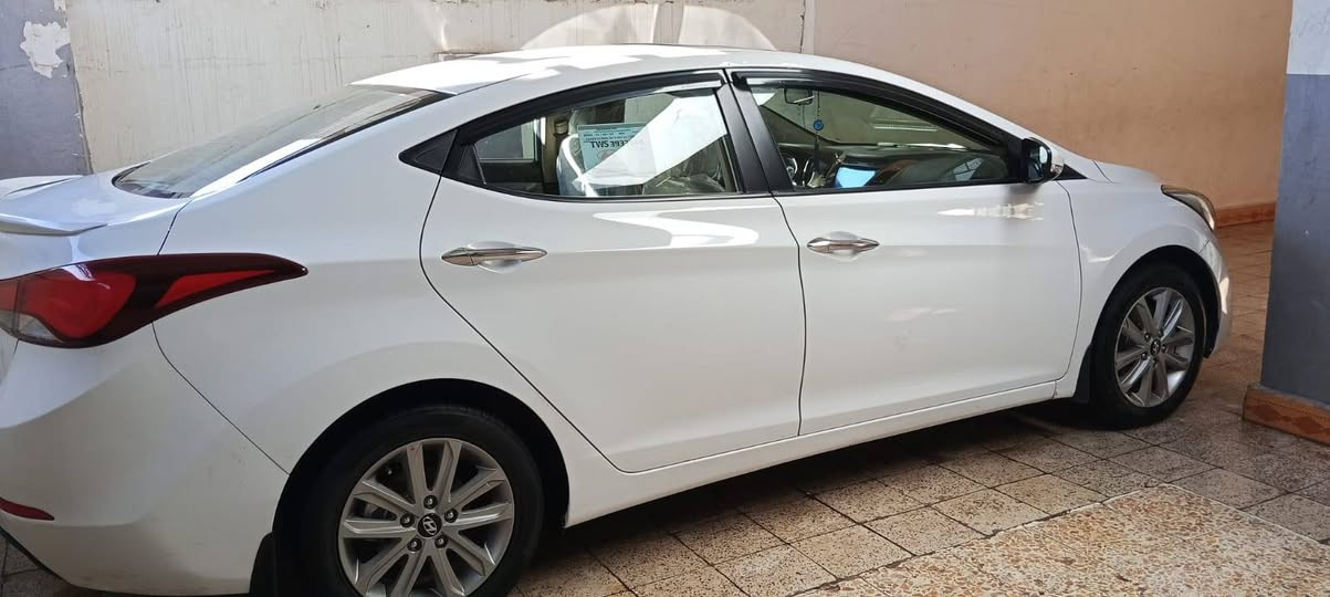 السلام عليكم النترا 2015 خليجي محرك 1800 دوش رقم بغداد فول مواصفات عدا البصمه مكفوله فقط جاملغ أمامي الأيمن بدون داخل وصبغ طخه بسيطه
السعر 130 بيها مجال
***********
