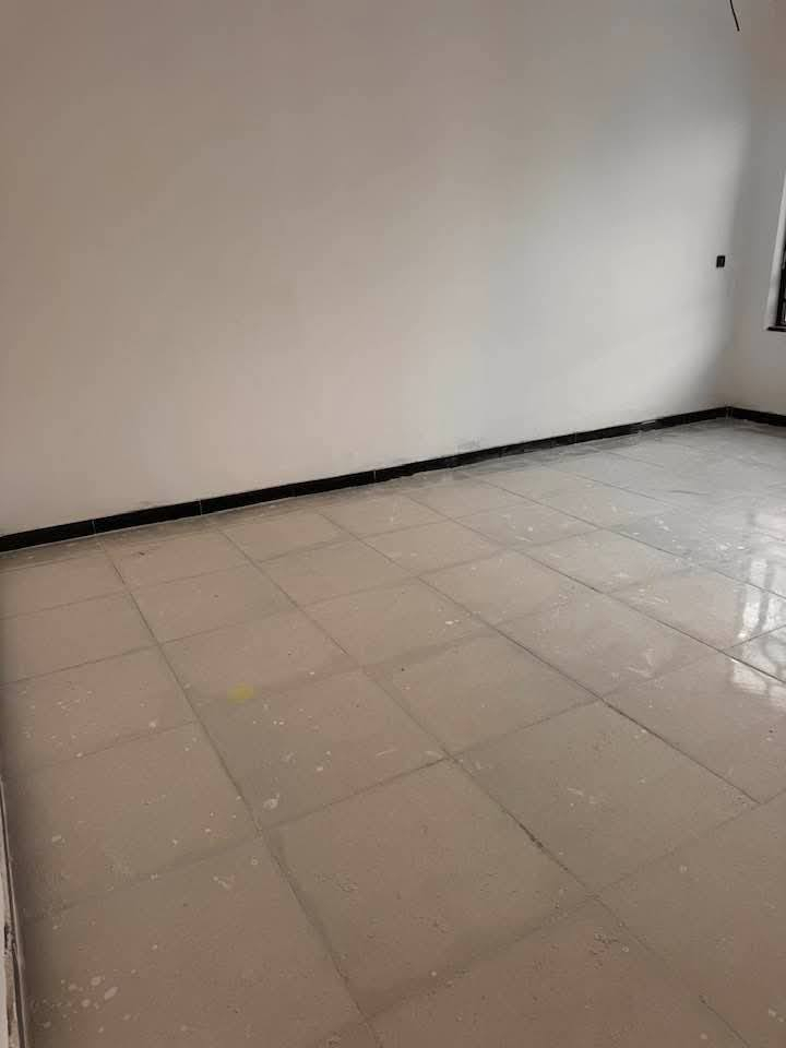 🏠 دار  لـــلـــبـــيــع 🏠
 
الموقع : حلة .. ابي غرق حي الجواد 
                                                        
نـوع الـعـقار:   (طابو صرف )  

المساحة ٢٠٠م 
السعر ١٢٢ وبي مجال

يتكون من غرفتين نوم وكليدور ومطبخ واستقبال وصحيات داخلية وخارجية وكراج 

 

------------------------
#لـــمـــزيـــد مـــن الــــعـــروض يـــرجـــى الاعـــجـــاب بالـــصـــفـــحـــة لـــيـــصـــلـــك كـــل جـــديـــد&
======================
#لـــمـــن يـــرغـــب فـــي عـــرض عـــقـــاره لـــلـــبـــيـــع فــي الـــبــيــج يـــرجـــى الــتــواصــل مــعــنــا ع الــخــاص 

#مـــكـــتـــب
 شهاب العبادي للعقار
#الـــكـــائـــن فـي ناحية ابي غرق - حي الجواد- قرب جامع المتقين 
------------------------------------------
لـــلاســــتـــفـــســـار الاتـــصـــال عـــلـــ

*********** 
***********
