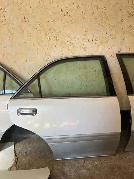 يا الله للبيع جنطه وبنيد وجاملغ وتلث بيبان فول نضافه السعر 400 وبيها مجال للشراي 
الرقم ***********
