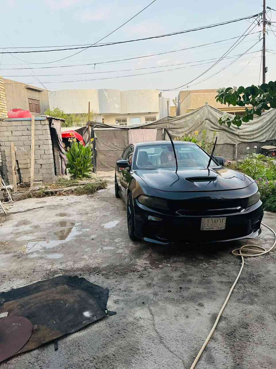 السلام عليكم ورحمه الله وبركاته جارجر موديل 15 بوليسي بيها 5 قطع صبغ السياره جاهزه بيها ويل بوليسي العنوان كربلاء السعر 125 بيع او مراوس ***********
