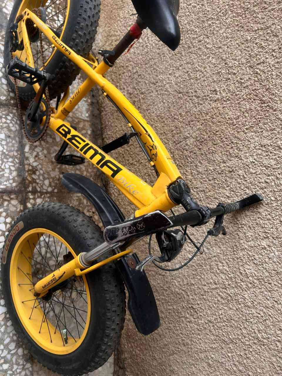 السلام عليكم
للبيع حجم ٢٠
شهداء البياع
***********
