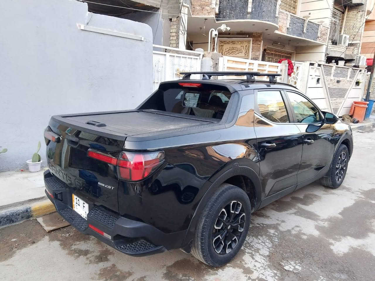 سانتا كروز ٢٠٢٣ رقم بغداد باسمي مكينه ٢٥٠٠ فول مواصفات اعلى فئة بانوراما بصمة تشغيل بصمه ابواب رادارات جانبية حساسات خلفي وامامي شفتات ستيرن توقف ذاتي جاهزة حادث بسيط حافة البنيد وجاملغ فقط بدون دواخل السعر ١٧٠ قفل من الاخير عنوان بغداد للاتصال ***********
