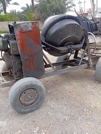 يوجد خباطه مع كادر لصب الارضيات متفرغ حاليا  شغل درجة اولى  سعر المتر ...