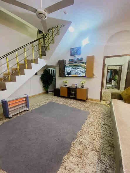 🔶 دار طابقين طابو صرف للبيع

🔶المساحة :100 متر واجهة 5متر نزال 20 🏠

🔶دار طابقين  ....
🔸طابق اول يحتوي/ ( استقبال _هول داخلي _مطبخ _صحيات  _كراج )

🔸طابق ثاني يحتوي /( غرفتين نوم _هول  _صحيات ) ..

🔶الموقع : حي الواسطي _ قرب مول الحاج زياد / خلف اذاعة الرشيد

🔶 البيت مجهز بنظام كاميرات وتأسيس انابيب نفط .
 
✅السعر:  1٤٥  مليون  قابل للتفاوض

للاستفسار عن السعر يرجى المراسلة  أو الاتصال على ارقام  التالية ☑️
 ☎️ ***********
       ***********

أو مراجعة مكتب الكنز للعقار الواقع حي الواسطي قرب مول حجي زياد تحت مسجد نور الدين الزنكي
