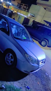 النترا مقدس موديل ٢٠٠٩ سيارة مكفولة من الصبغ والضربه الشراي يتصل 07877...
