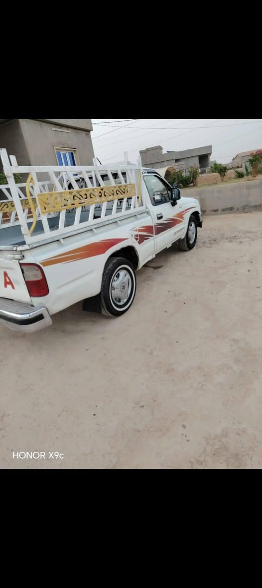 سلام عليكم بيكم للبيع 2004 سياره جاهزه مال جناي السياره مسجله رقم انبار بسمي مشروع وطني سنويه جديده ل 29 الاتصال ***********
