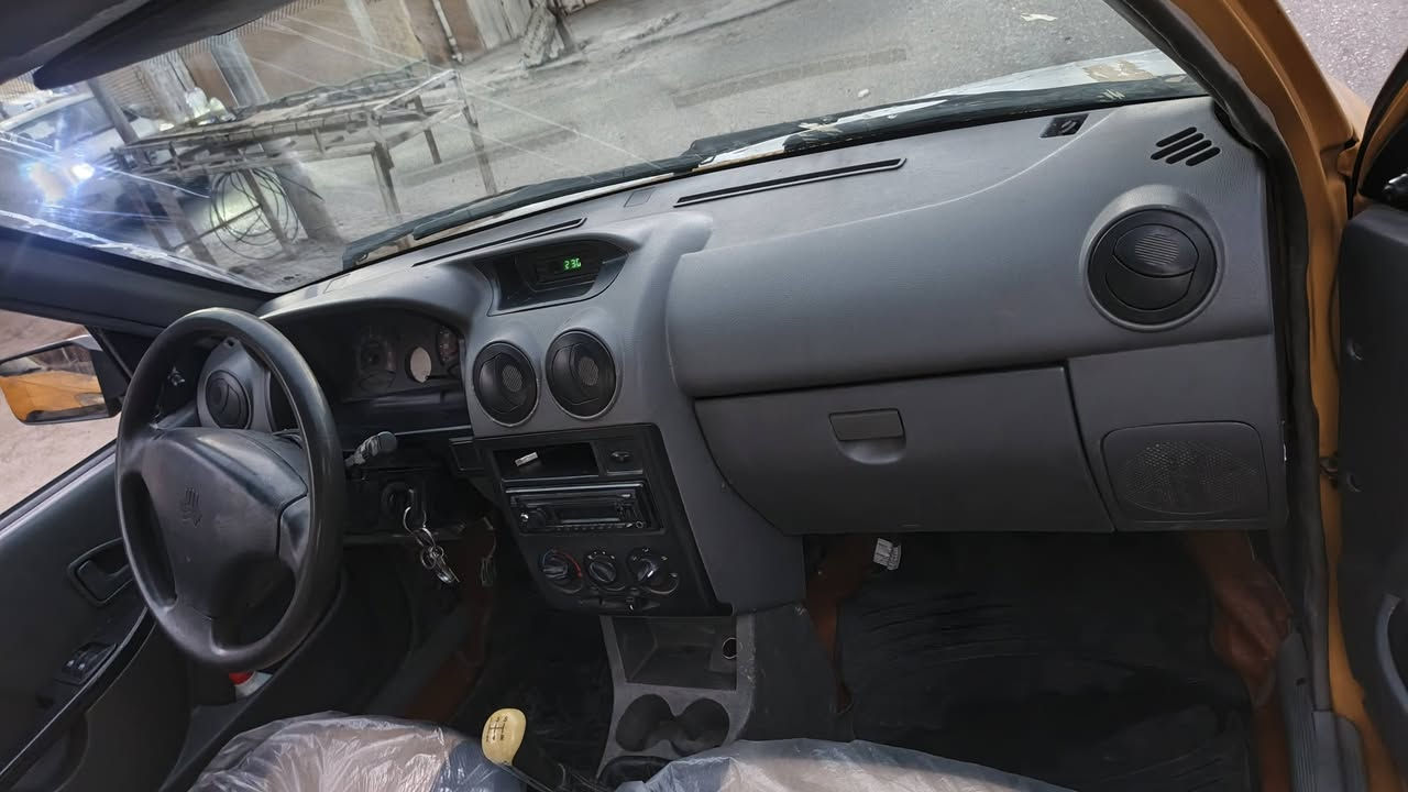 سايبا 2013 بأسمي سنوية ولوحات جدد البارحة ستلمتهن ل 2031 يعني مصفرة هيئة وغرامات تحويل نفس اليوم 
محرك وكير مكفولات كهربائيات شغالة بيه تبديل باب السائق فقط  مشط ستيرن جديد حدادية جديدة تخم تاير جديد غرفته جديدة منظومة تبريد العام شديته تتفئة شغالة سيارة مال جناي ترايك وين متريد شراي يجي يشوفه ويدلل السعر 29 مكان بغداد قرب جزيرة بغداد السياحية ***********
