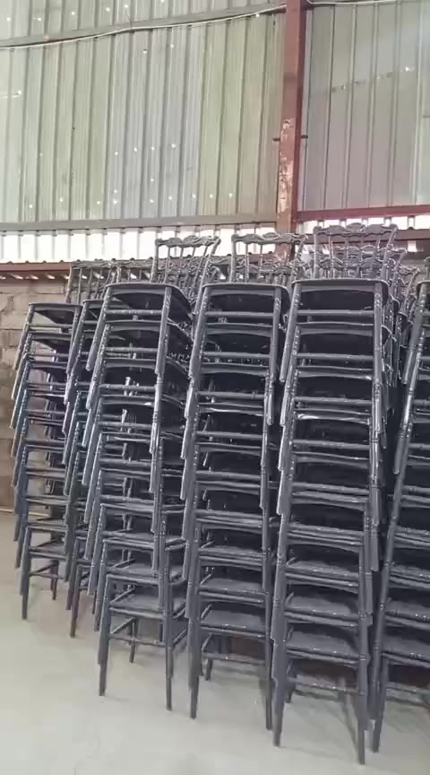 إذا تدور على الجودة والسعر الصح 👌
متوفر الآن كرسي درجة أولى – عظم عاج
💥 بسعر صادم  💥
(سعر وكيل محافظة واسط)
✔️ خامة قوية
✔️ يتحمل الاستخدام الثقيل
✔️ مناسب للبيت، الكافيهات، المطاعم والمحلات
📍 الموقع: مخزن الكوت
نهاية منطقة الكفاءات – شارع بغداد
مقابل الرقابة المالية – مجاور الجدول
⏳ الكمية محدودة والطلب عالي
اللي يلحق يلحق!
📩 راسلنا خاص أو تعال مباشرة للمخزن أو اتصل ‏‪***********‬‏
