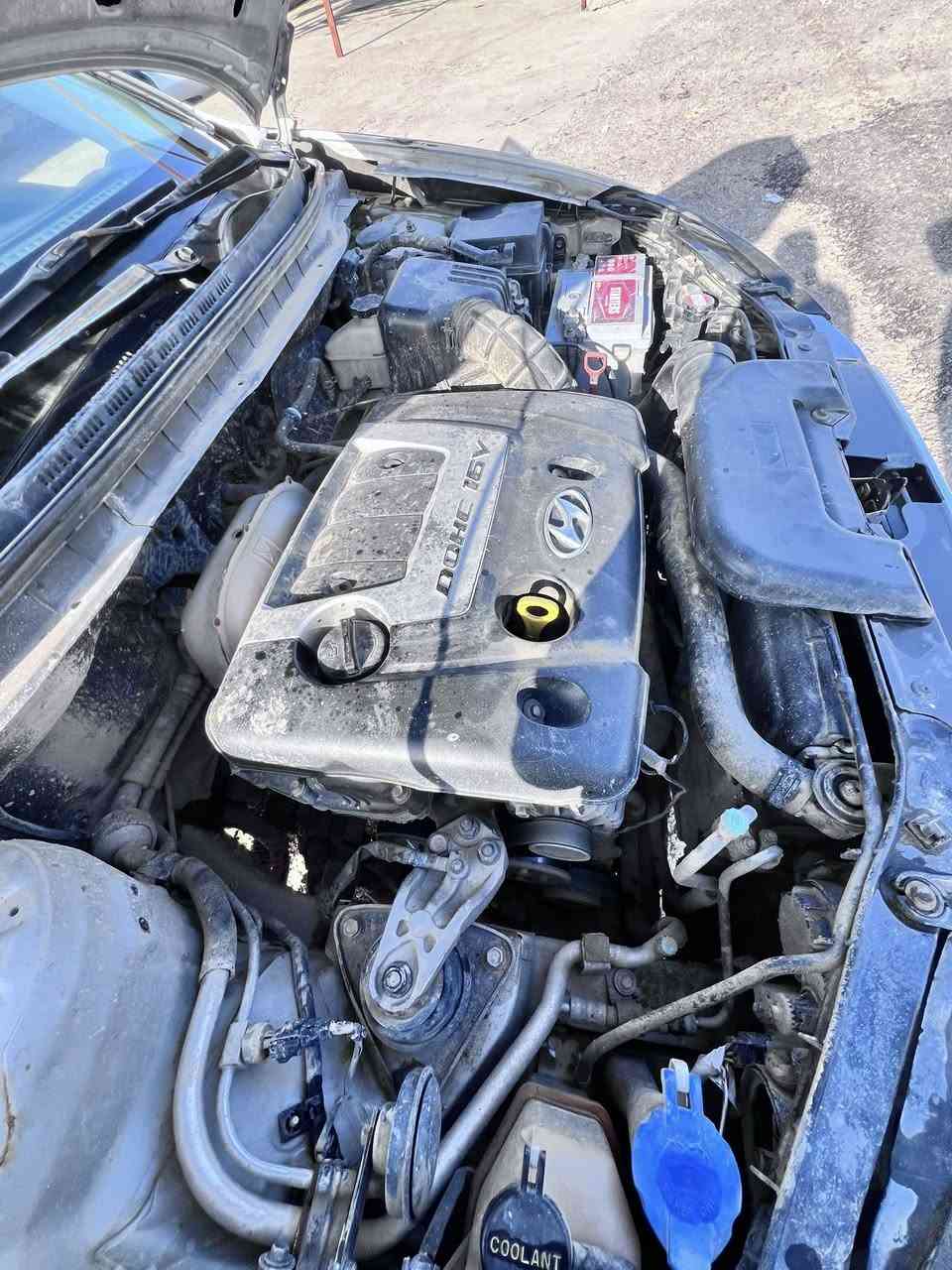 السلام عليكم ورحمة الله وبركاته
اڤانتي للبيع 
2010
شرط محرك گير
گشر سوف العين سياره جاهزه 
تخم تايرات جديد مكاني بيجي-الزوية 
السعر 39 وبيه مجال
***********
