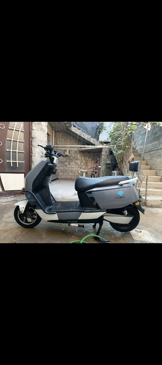 السلام عليكم ماطور سكنس للبيع نضافته مثل مشوفه كدامك كله شغال مابي شي نقص بطارياته تخم كامل جديد ماصارله اقل الشهر سعره 550 اليريده يجي خاص اويتصل عل رقم مكاني السكنيه هذه رقمي ***********
