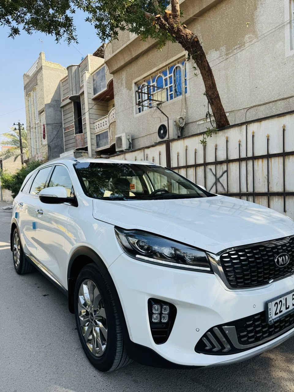 السلام عليكم كيا سورنتو 2020
خليجي كفاله عامه كير محرك ع وضع الشركه 
ماشيه 51 الف رقم أربيل بأسمي
فول عدا البانوراما
6 سلندر 7 راكب بصمه
 داخل جلد كشنات 2 كهرباء
شاشه نفكيشن بردات ابواب
باب خلفي كهرباء ويل كروم
تخم تاير جديد لايت زنون اصلي
بغداد الرصافه زيونه ***********
