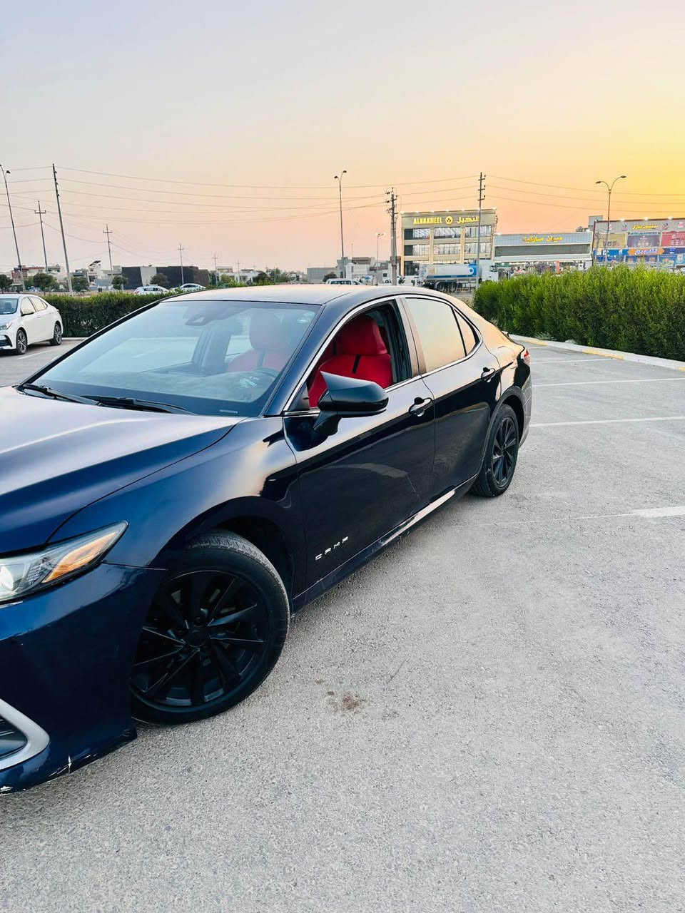 كامري 2022 le
بي قطعه تين صبغ بدون دواخل
ماشي 118 كم
سنويه جًديد 
بطاقه بانزين بي
سعر 180 بي مجال
***********
*********** كركوك, العراق
