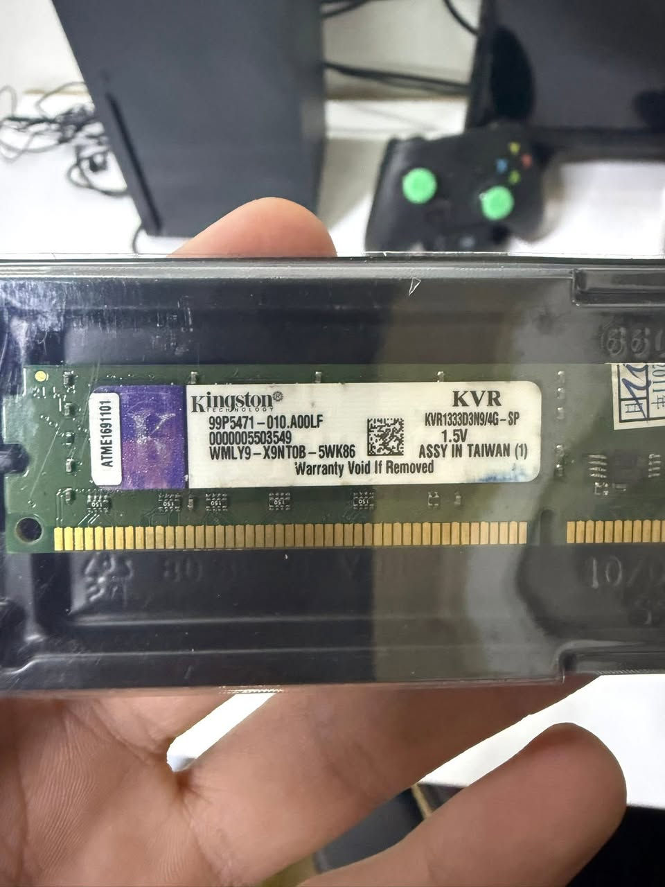 رامات ماركة كينك ستون 10 قطع 4g جديد كبس وباقي التفاصيل موضحة بالصور على اول تم 30 الف ويا التوصيل كلهم


**إذا كنت صاحب هذا الإعلان وتريد حذفه لأي سبب، رجاءا أرسل رسالة إلى الدعم الفني**