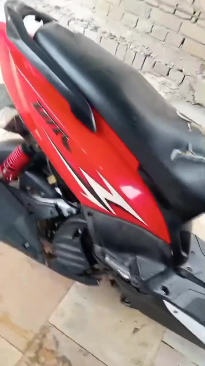سلام وعليكم شباب جمعه مباركة عل جميع دراجه جيتي ار عوزله ولفات دراجه نضيفه بس عوزله ولفات اب 50 الف يكلفنك سعره 600 وبيه مجال حك الجيه عنوان بغداد مدينه الصدر رقمي***********
