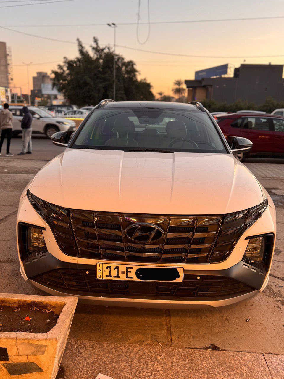 للبيع توسان 2023 لمتدد هايبرد ✅

سعرها ادخل ع رابط https://t.me/carssofiraq/15266

فول مواصفات 1/1
ماشيه 67 الف 
حادثها 
بنيد معجون ربع البنيد وبخ ع كد المعجون
والجاملغ اليمنه معجون ربع الجاملغ وبخ ع كد المعجون 
مواصفاتها 
كامرة اماميه وكامرة خلفيه وكامرات بالمري عند تشغيل الاشارة 
رادار امامي وخلفي 
اوتو هولد وبريك الطوارئ
السيارة تتقدم وترجع من الريمونت
كشنات جلد تحكم كشنات الاماميه 
تدفئة تبريد كشنات امامية تدفئة ستيرن 
تدفئة كشنات خلفية 
انارة محيطية 
انظمة القيادة سبورت وايكو وثلج 
طبعاً السيارة بنوراما 
صندوك كهرباء 
والسيارة عليها عازل حراري للجام
وبعد بيها مواصفات خير من الله

ملاحظة السيارة عليها كت كامل مال ان لاين ‏<تم تعديل هذه الرسالة>
مكان بغداد 
تلفون ***********
.
.
🚗اعرض سيارتك ع اقوى قناة تلكرام للبيع و شراء سيارات ادخل ع رابط 
👇👇
https://t.me/carssofiraq
