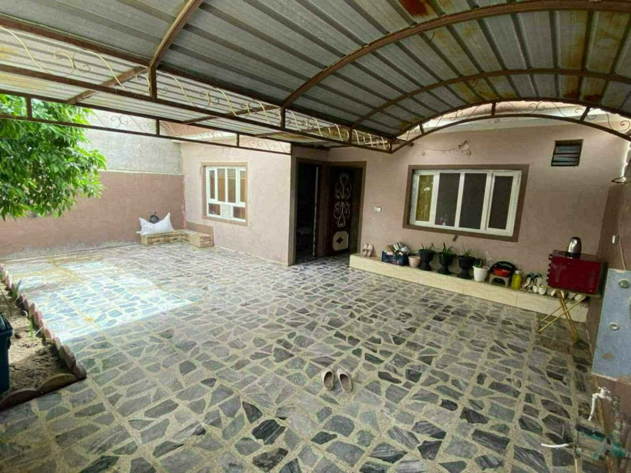 بيت مساحتوا ٢٠٠ للبيع بيارمجة الشرقية الاولى   غرفتيين ومطبخ وهول واستقبال وكراج وبسعر مناسب 92 مليون نقد


**إذا كنت صاحب هذا الإعلان وتريد حذفه لأي سبب، رجاءا أرسل رسالة إلى الدعم الفني**