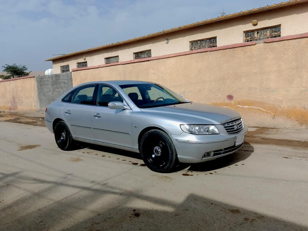 ازيره موديل 8 خليجيه بدون حادث رقم بغداد بسمي مكينه 2700 بيها صبغ جامرلوغ وبنيد اثر جراد سونارها وياها تخم تاير صدر امامي خلفي تبريد فول عنوان ديالى بعقوبة السعر 95 بيهامجال لاستفسار ***********
