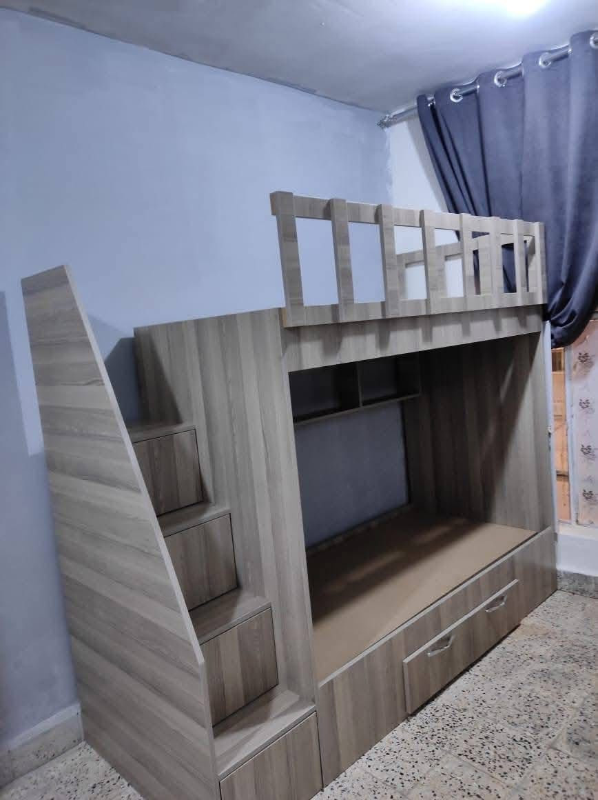 #تخفيض_بالأسعار_لغاية_الخميس_القادم
#السعر 4️⃣0️⃣0️⃣ #الف_فقط_بدل 5️⃣0️⃣0️⃣ #الف
#ضمان #حقيقي #خمسة #سنوات #بالمواد #والعمل 

#درسنك #روم #مطابخ #𝐇𝐃𝐅 #مطابخ #هايكلاس #مطابخ #𝐌𝐃𝐅 #غرف #أطفال #غرف #للكبار #مكتبات #فاترينا #ديكور #منزلي #طاولات #𝐓𝐕 📺  #رفوف #منزليه #قاطع #روم #ابواب #دفتريه #ديكور #محجر #سلم #خشب #جلسات #حدائق #ديكور 

***********وات ساب 📱📱

لمسات للمطابخ والديكور وغرف نوم الأطفال
