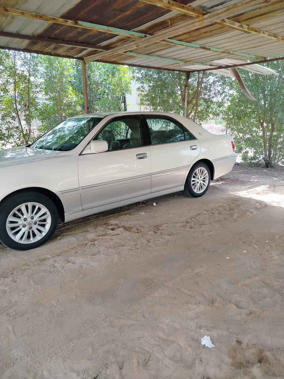 سلام عليكم للبيع جنون 2003 مكفوله ماعده قماره بيه حالوب باقي بدي مكفول   سعر 152بيه مجال ماشيه  100الف دكمتين سياره جديده رقم راعيه ***********
