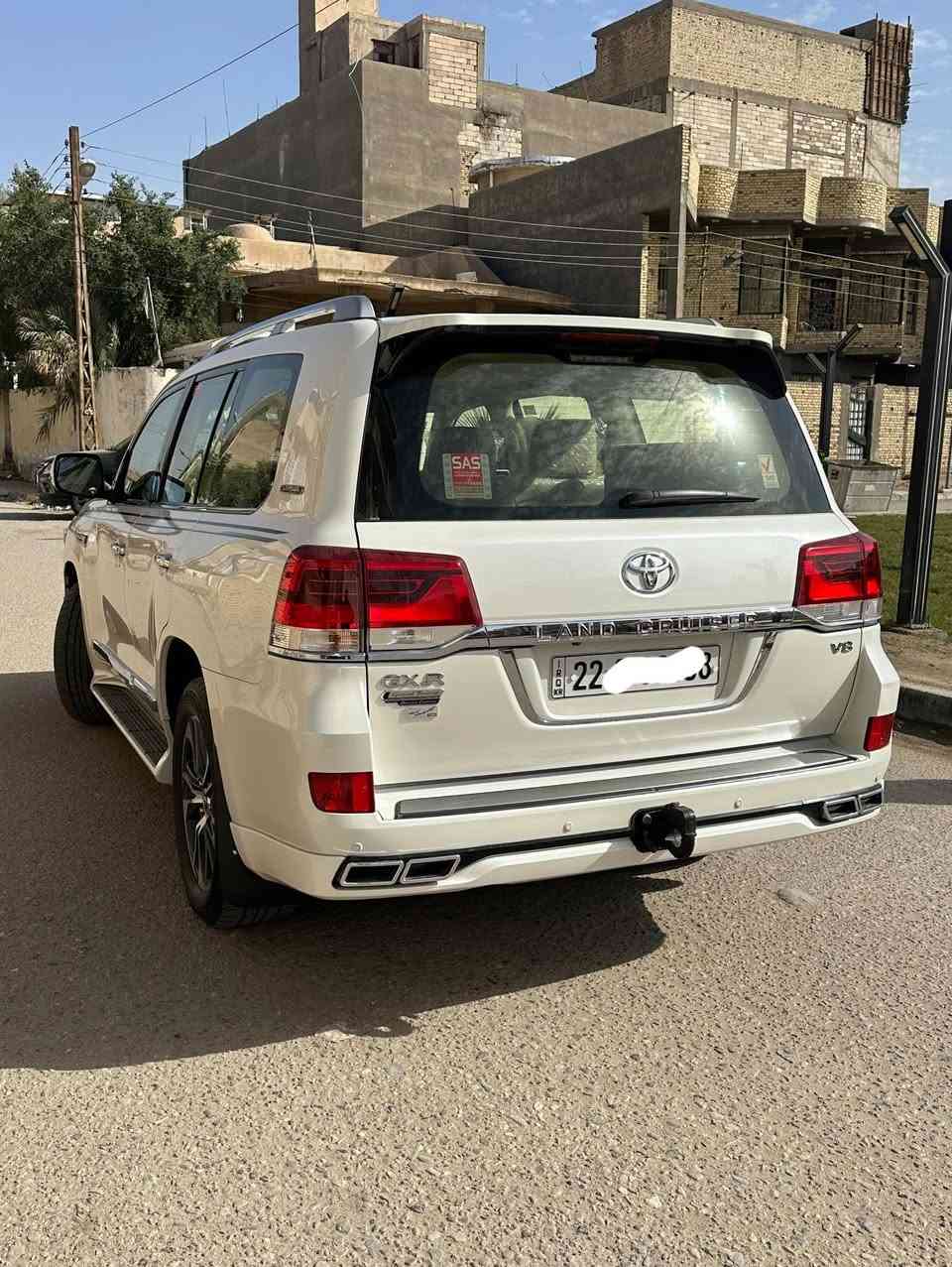 السياره 8V ..4600
شركة ساز سبشل اديشن
جديده جداً جداً جداً 📦📦 ماشيه 49000حقيقي 3 شاشه اصليه +
هتفون اصلي شركه +شاشه ام الدعاء ترحيب+ كشنات جلد اصلي
2 كشن كهرباء + حساسات امامي خلفي
ويل كب 20 اصلي + لايت اسود اصلي
عينه ليزريه +5 بصمات 
ملاحضه!
السياره مبدل جاملغ اصلي وكاله جديد
 الاتصال ***********
