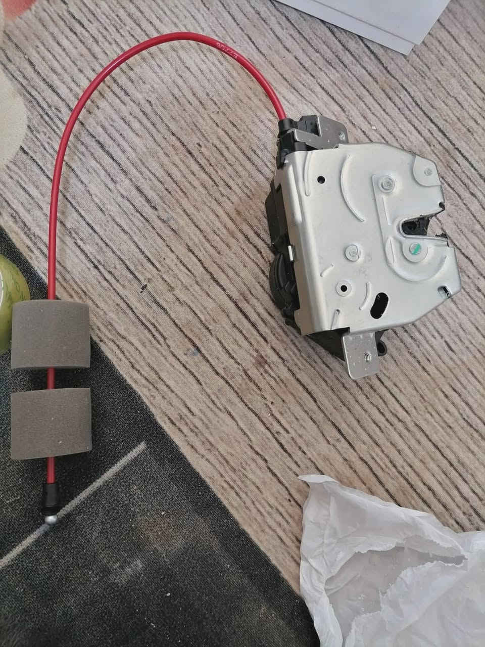 قفل بهل الشكل مال ياسياره مااعرف منو يخدمه وبالعافيه


**إذا كنت صاحب هذا الإعلان وتريد حذفه لأي سبب، رجاءا أرسل رسالة إلى الدعم الفني**