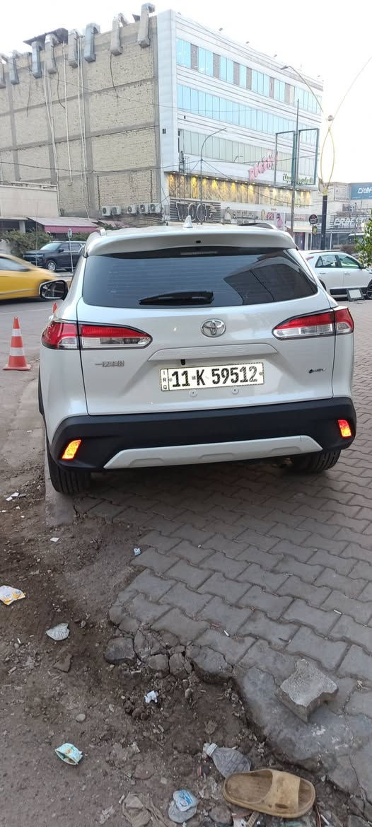 السلام عليكم 
تويوتا كورلا كروز 2025
للبيع 
مواصفاتها 
ماشيه 11الف قابل للزياده على وضع الشركه 
محرك 2000/ سلايت فتحه / رادار امامي/تحديد مسار / تبريد قطعتين / تحذير علامات / 4 كامرات محيطيه وخاصية التسجيل / داخل جلد احمر وبيها بعد مواصفات 
السعر 27 مليون 
للاستفسار وات ساب ***********
***********
