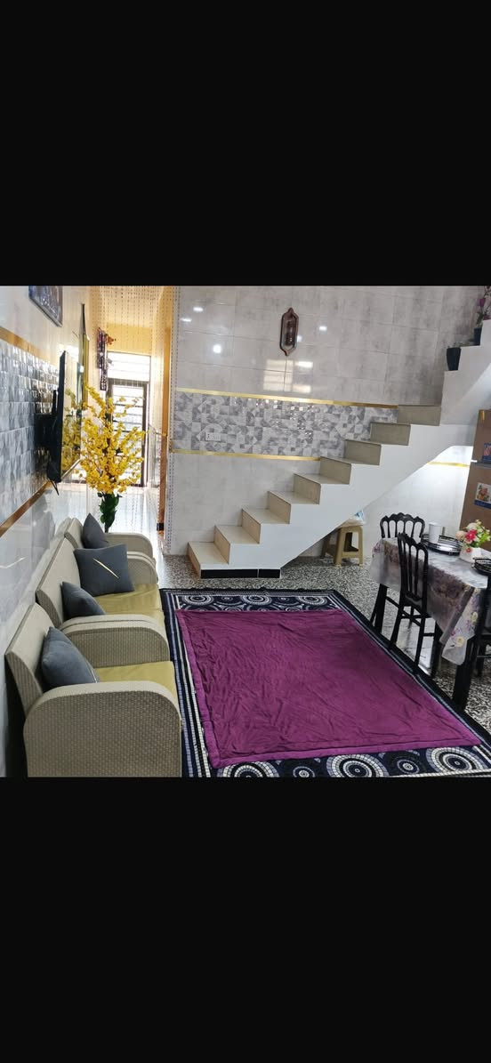 دار للبيع100م5في20طابق واحد زراعي هوررجب مجمع البصمه سند25 نضيف جدا السعر75مليون الاستفسار***********…***********
