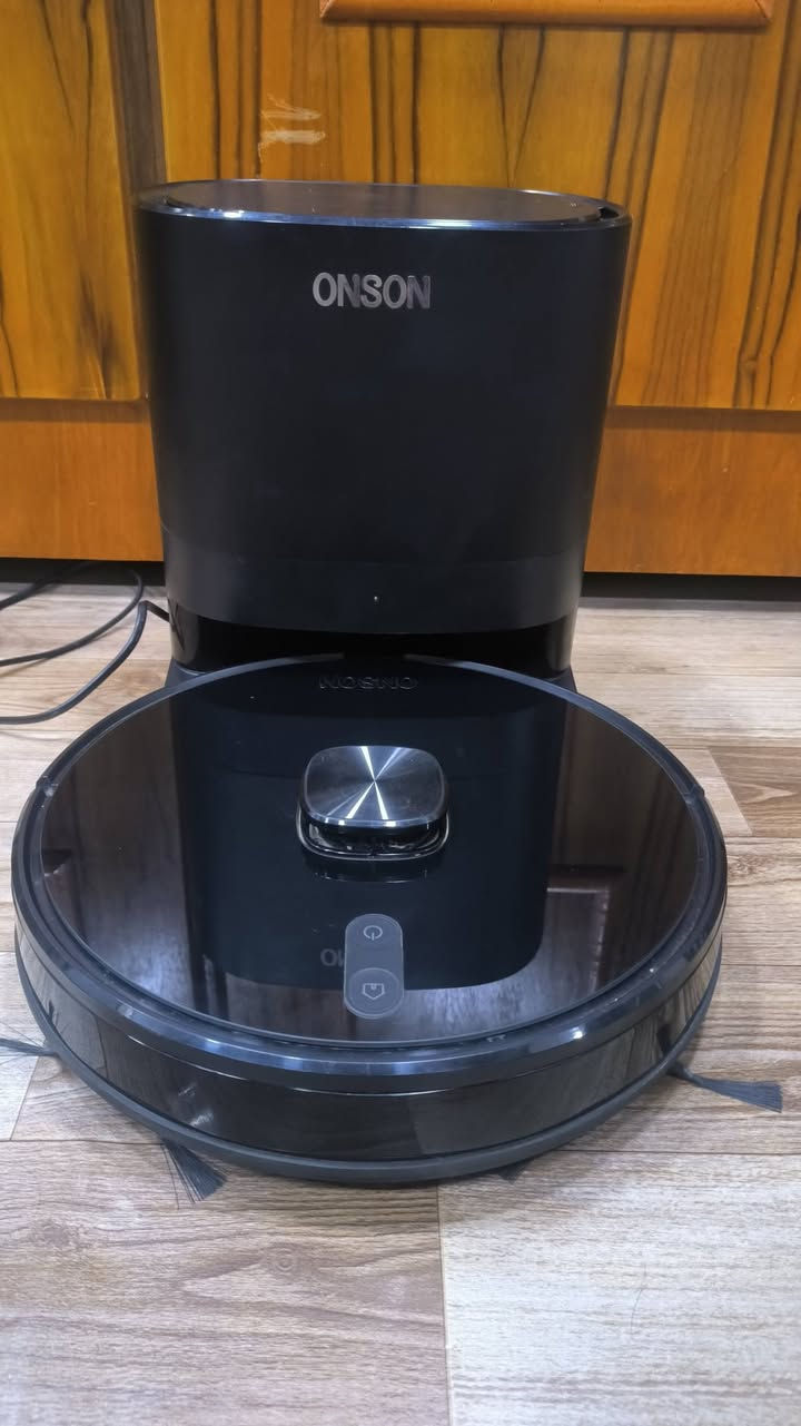 مكنسه ذكيه ONSON
​🔹 تفريغ ذاتي: تفرغ الأوساخ بالقاعدة وحدها، ما تتعبك بالتنظيف اليومي.
🔹 رادار ليزر (LDS): ترسم خريطة للبيت وتتجنب الأثاث (ذكية جداً).
🔹 بطارية ضخمة: 5200mAh (تشتغل أكثر من ساعتين مستمر).
🔹 تحكم بالموبايل: تشغلها وتطفيها من تطبيق الهاتف.
🔹 شفط قوي: 50W تسحب حتى أدق الأتربة.
توصيل موجود وين ما تريد يوصل لباب بيتك
📞 للتواصل:(***********) وبي واتساب
