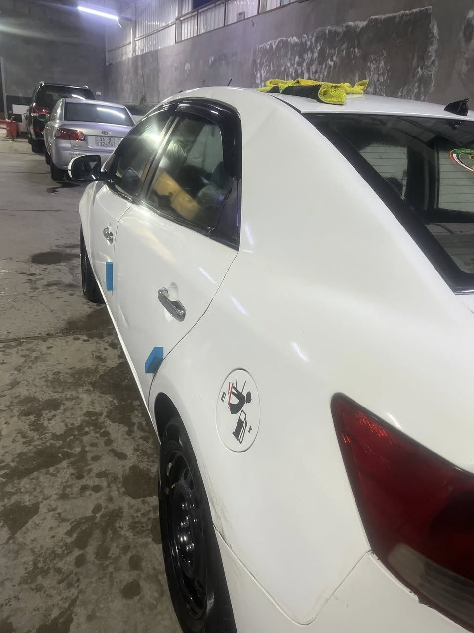 سيارتو للبيع
موديل 2011 خليجي 
محرك 1600 دوش 
مصبوغه حزام  وبيه طخات بسيطه مثل ما موضح بصوره 
رقم اربيل 
السعر $75
بيه مجال قليل 
للاستفسار اكثر 
***********
