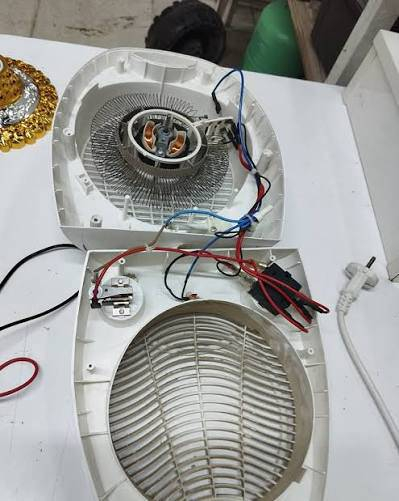 السلام عليكم محتاجين (مصلح مضبوط ) ذو خبرة يصلح طباخات كهربائيه مراوح سقفيه صوبات غسالات كون عندة خبره و مشتغل قبل( يومية خير من الله انطي ) للستفسار اتصل على الرقم ***********
